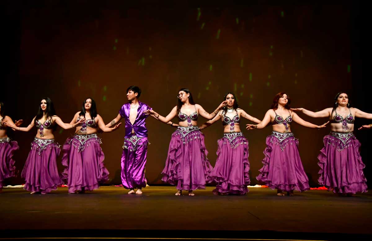 Festival de Danza de la UAEMéx con bailarines del CeAC.