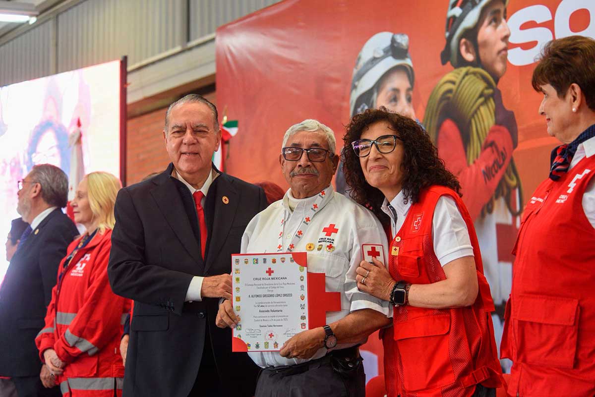 Cruz Roja Mexicana conmeora el Día del Socorrista.
