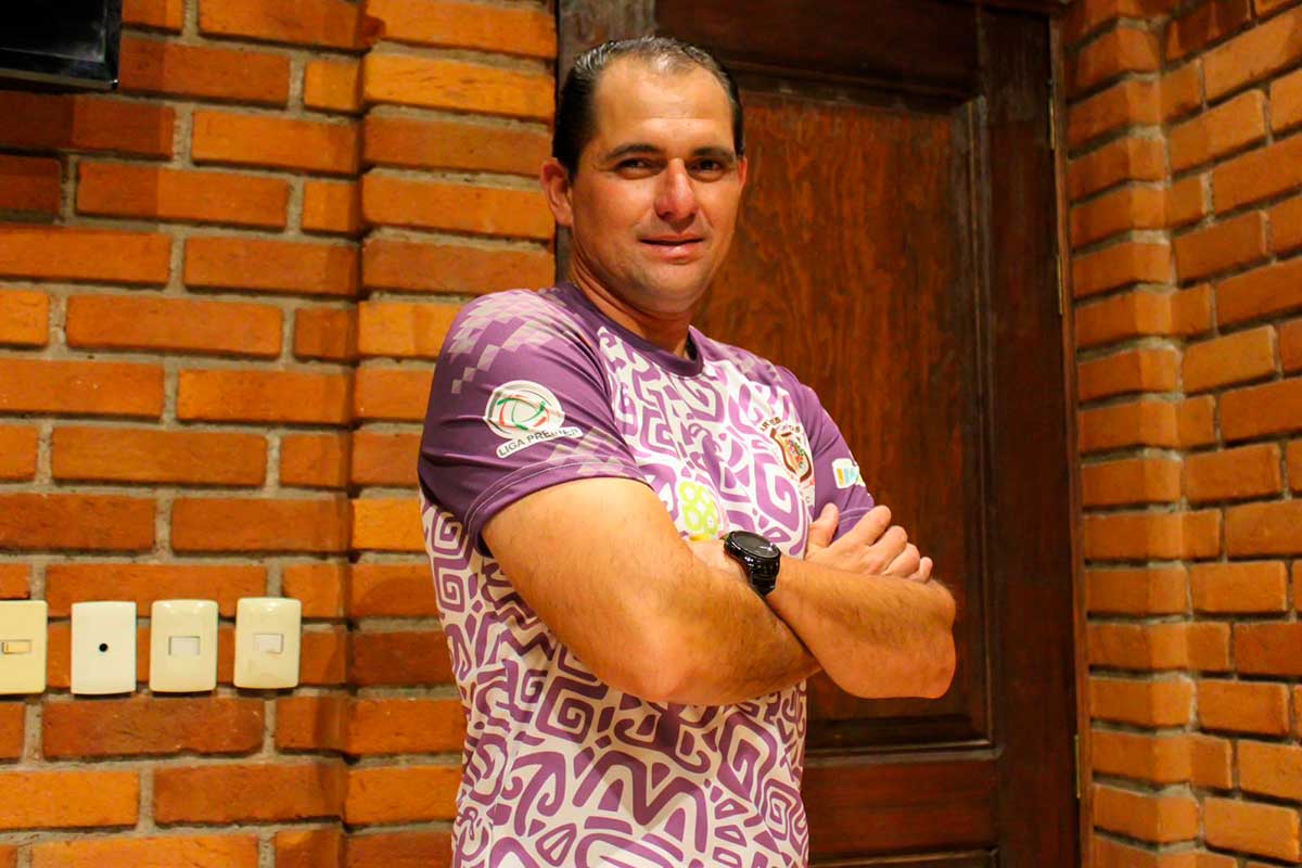 Gustavo Contreras es el nuevo director técnico de los Artesanos de Metepec
