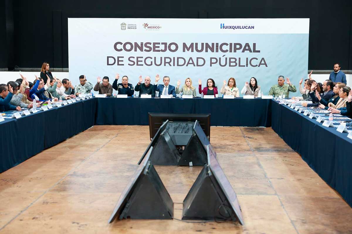 Reconocen a Huixquilucan en materia de justicia y seguridad.
