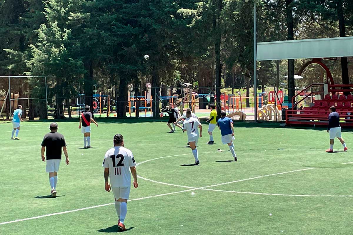 Convivencia y partido de futbol de periodistas y reporteros gráficos de Toluca.