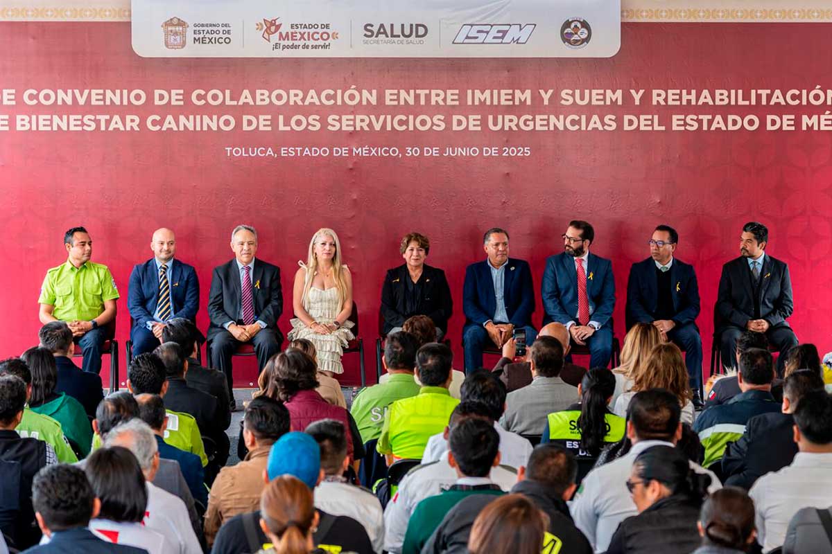 Evento de Ricardo Moreno alcalde de Toluca y la Gobernadora del Estado de México Delfina Gómez.