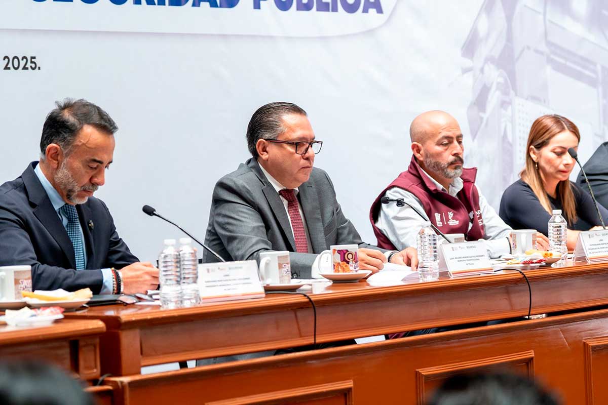 Ricardo Moreno propone convenio intermunicipal para enfrentar desatres naturales en Toluca.