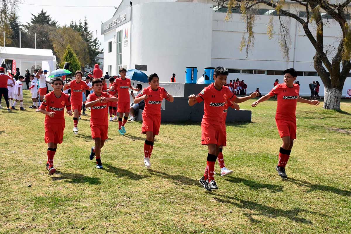 El Deportivo Toluca abre las inscripciones para su curso de Verano 2025.