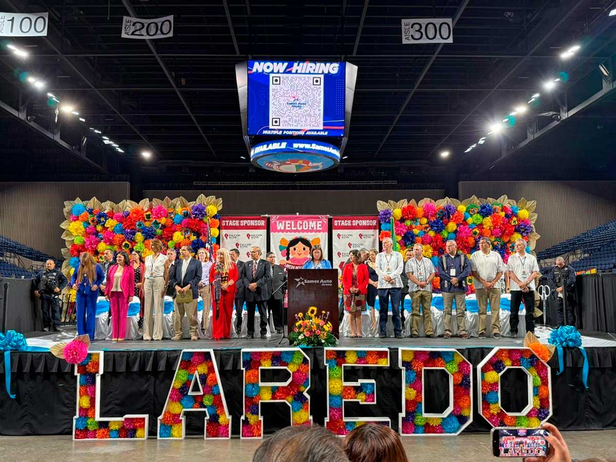 San Mateo Atenco Llega a Texas: Talento Artesanal Mexiquense Brilla en Festival Internacional