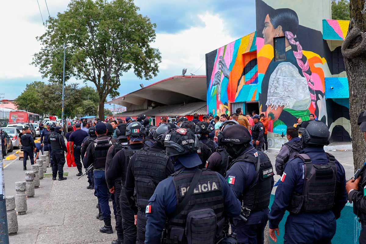 El gobierno de Toluca retira a comerciantes ambulantes de puntos concurridos de la ciudad.