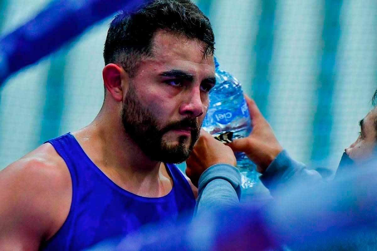 Boxeador Héctor "Diamante" Aguirre.