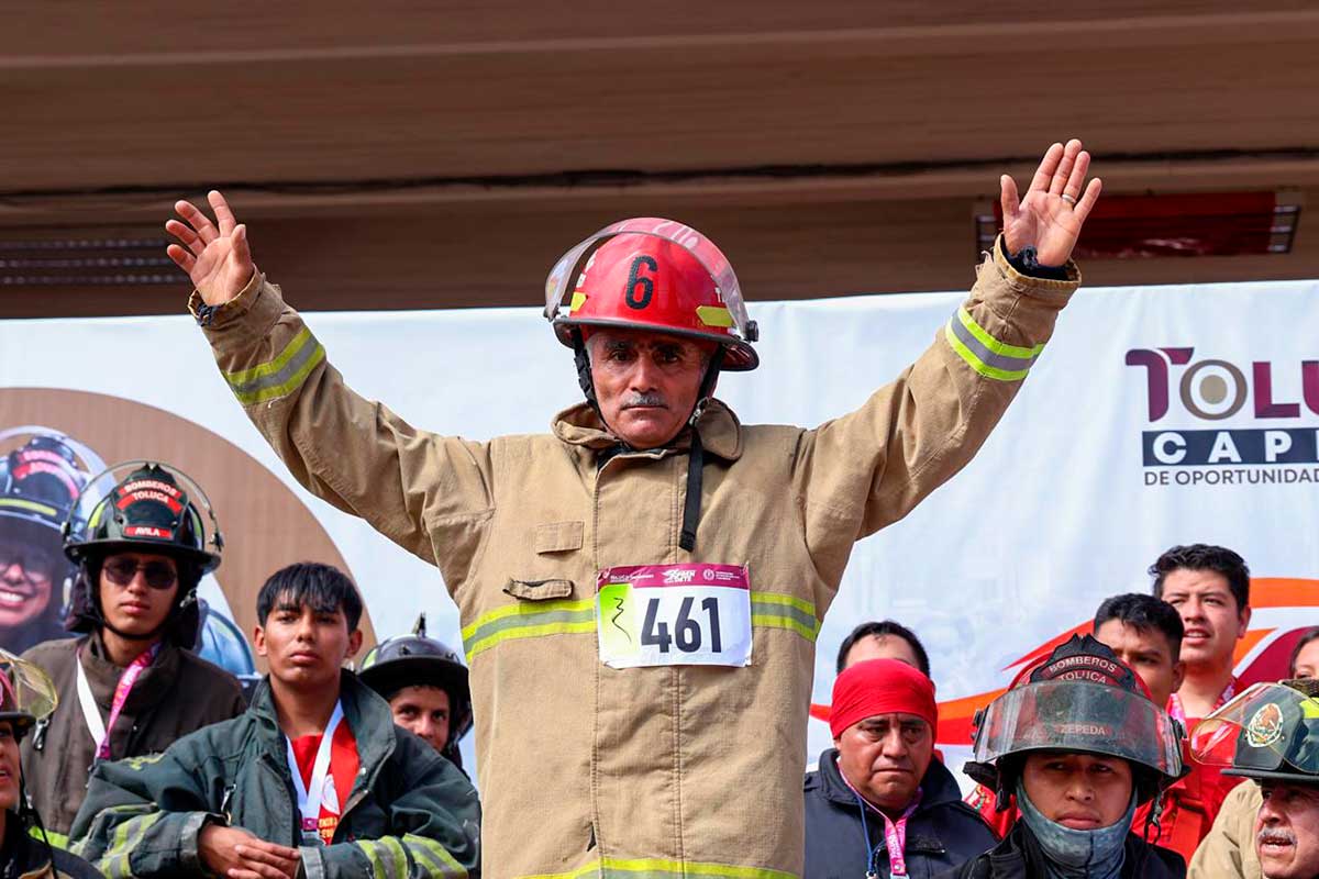 Ramiro Donato, bombero de Toluca, conquista la carrera Préndete 2025 con fuerza y carácter