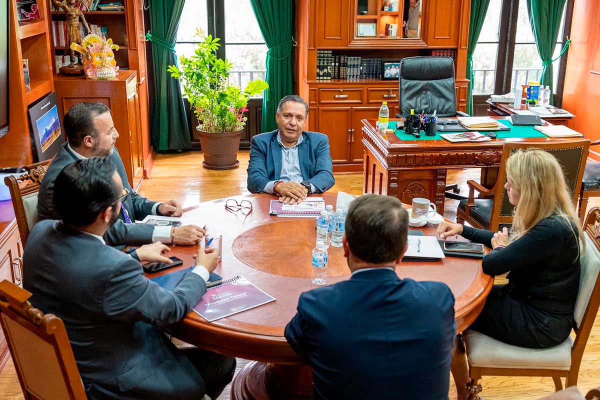 Ricardo Moreno impulsa llegada de nuevas inversiones a Toluca con Grupo VAZOL