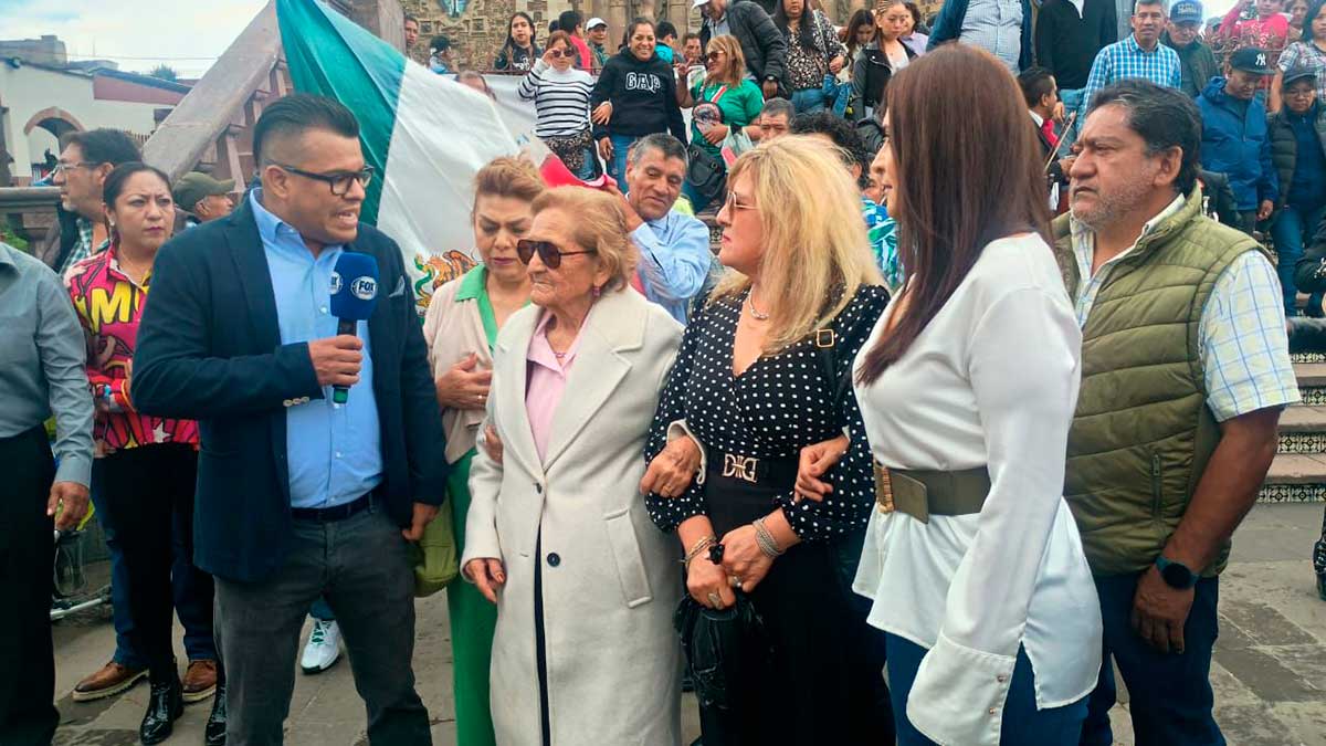 Santiago Tianguistenco rinde homenaje a Salvador "Sal"  Sánchez.