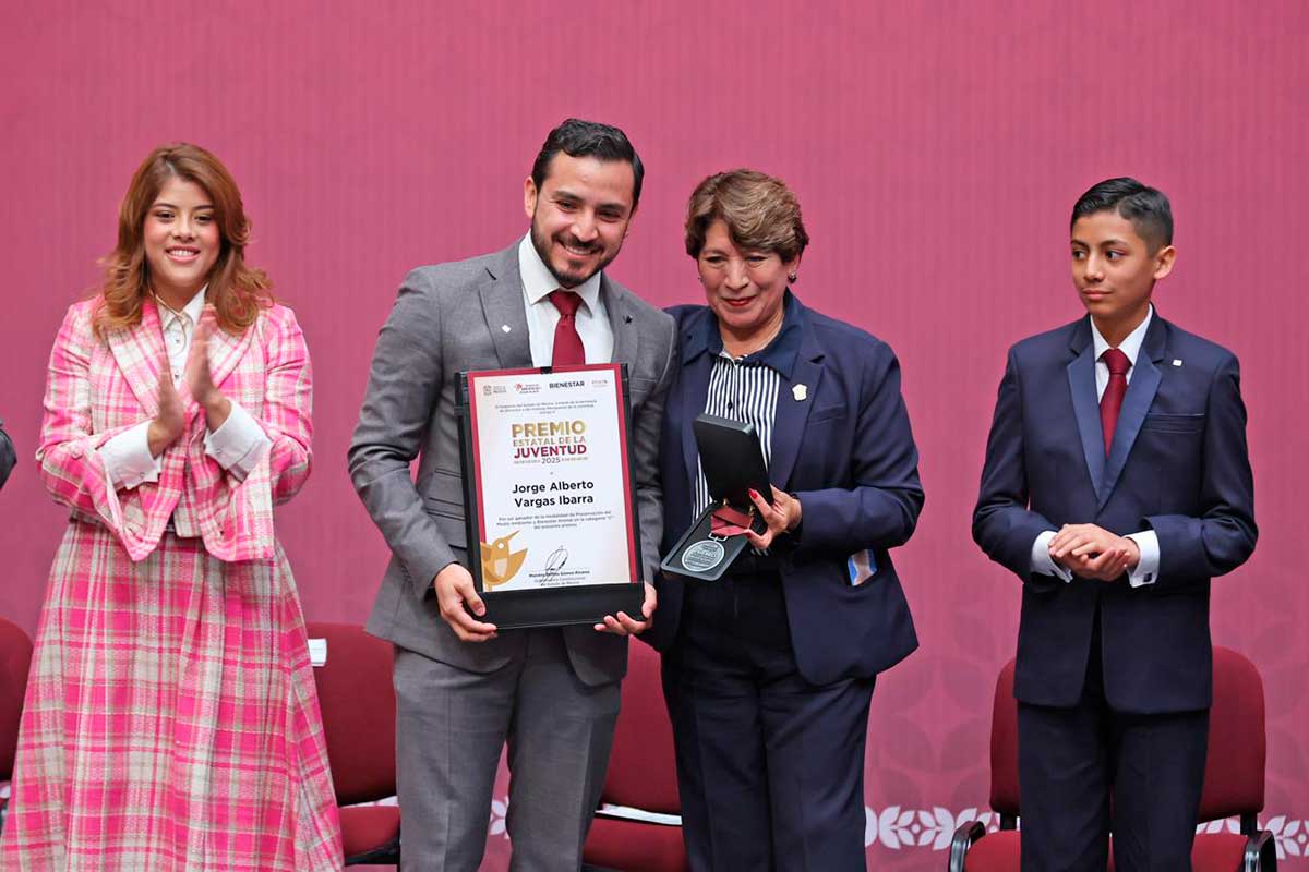 UAEMéx brilla en el Premio Estatal de la Juventud 2025