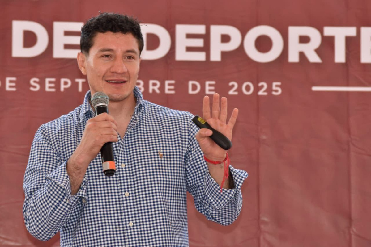 Atletas participan en congresos deportivos del Edoméx.