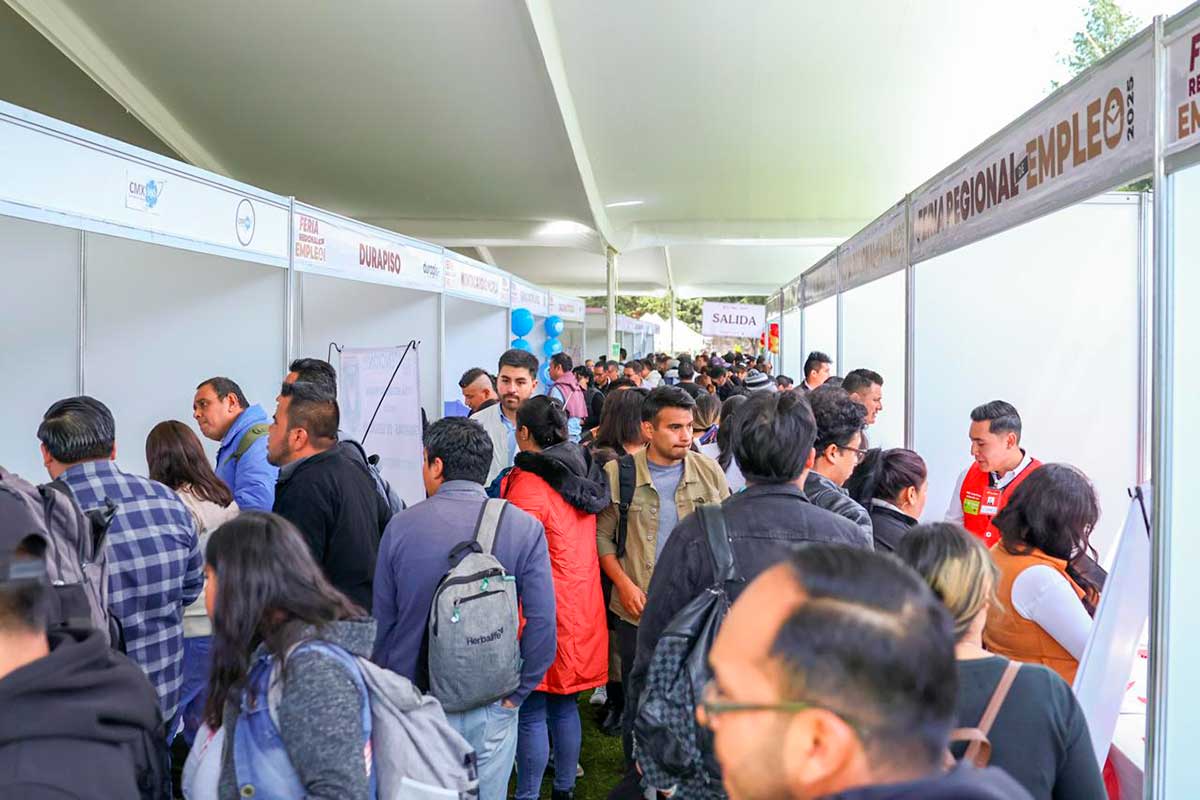 Feria Regional del Empleo en Toluca ofrece más de 2 mil vacantes con 135 empresas