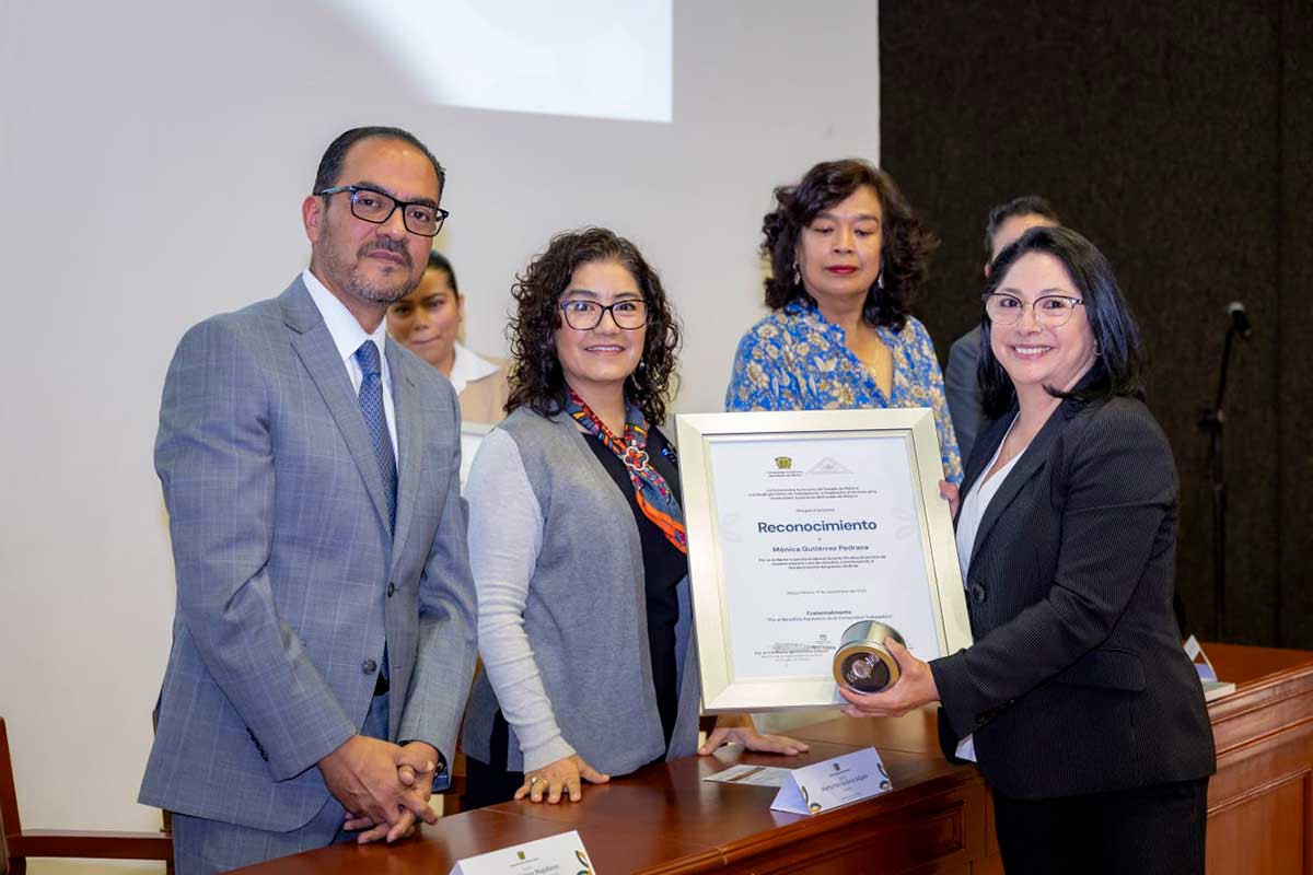 Rectora Martha Patricia Zarza Delgado refrenda respeto a la autonomía sindical en la UAEMéx