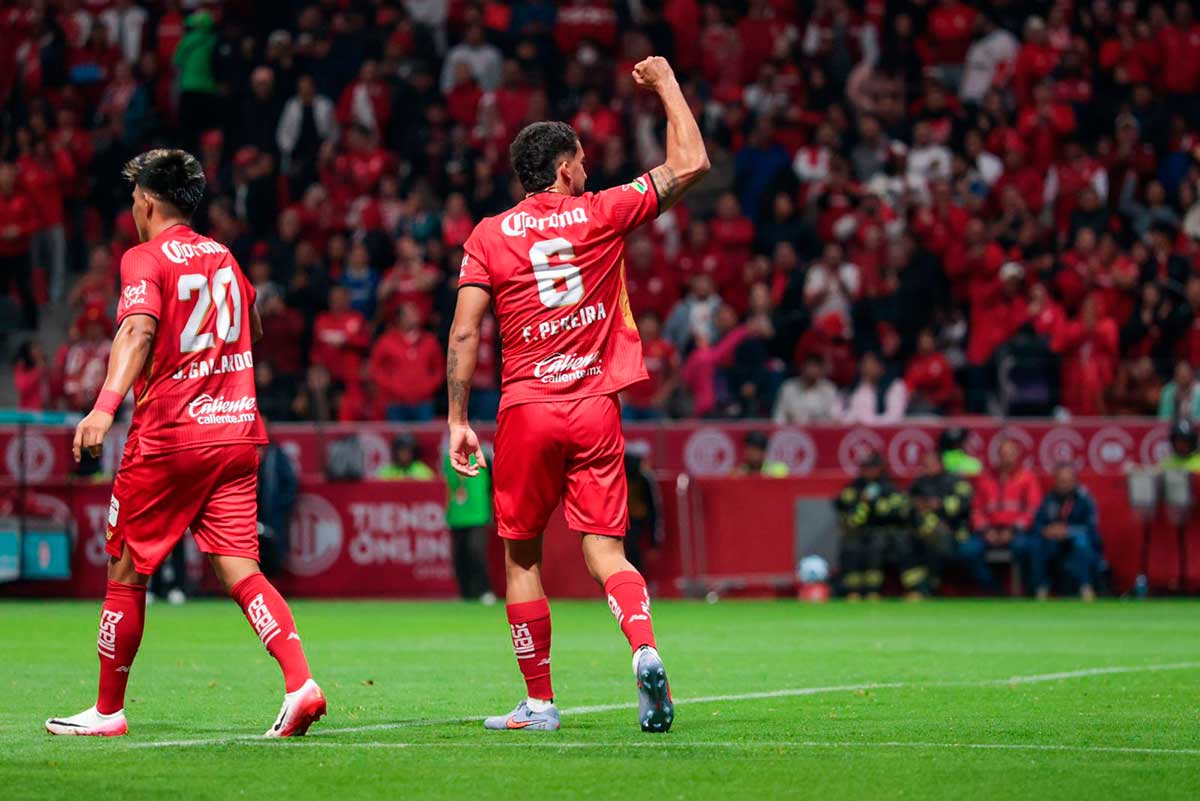 Toluca derrota 3-1 al Puebla en el Nemesio Diez y suma 16 puntos en la Liga MX