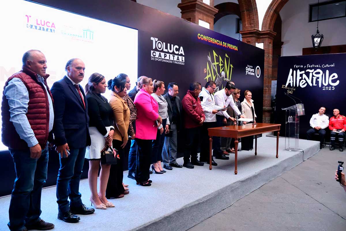 Alcaldes de Toluca y Almoloya de Juárez firman acuerdos en infraestructura.