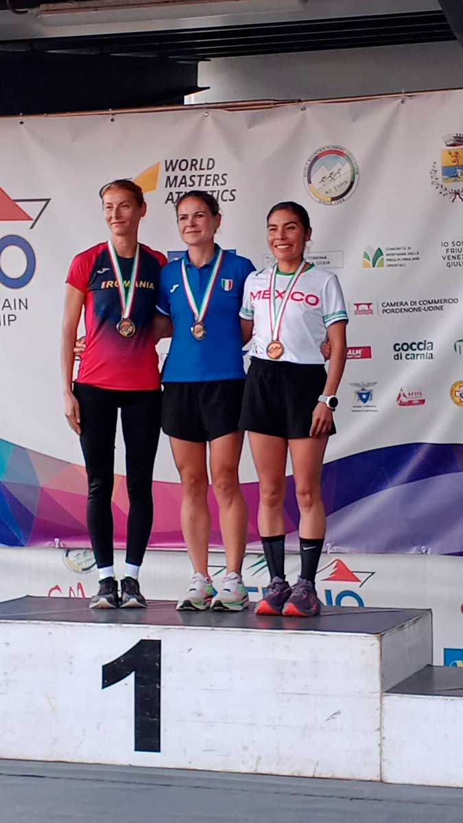 Yenni Susano, atléta mexiquense gana bronde en el Mundial de Carreras de Montaña en Italia.