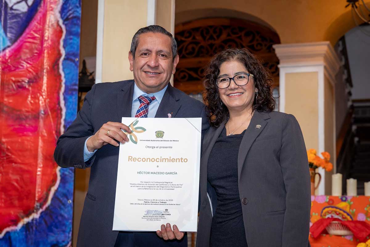 Con conferencia de Héctor Macedo, concluyen Foros de Consulta para la Reforma a la Ley de la UAEMéx