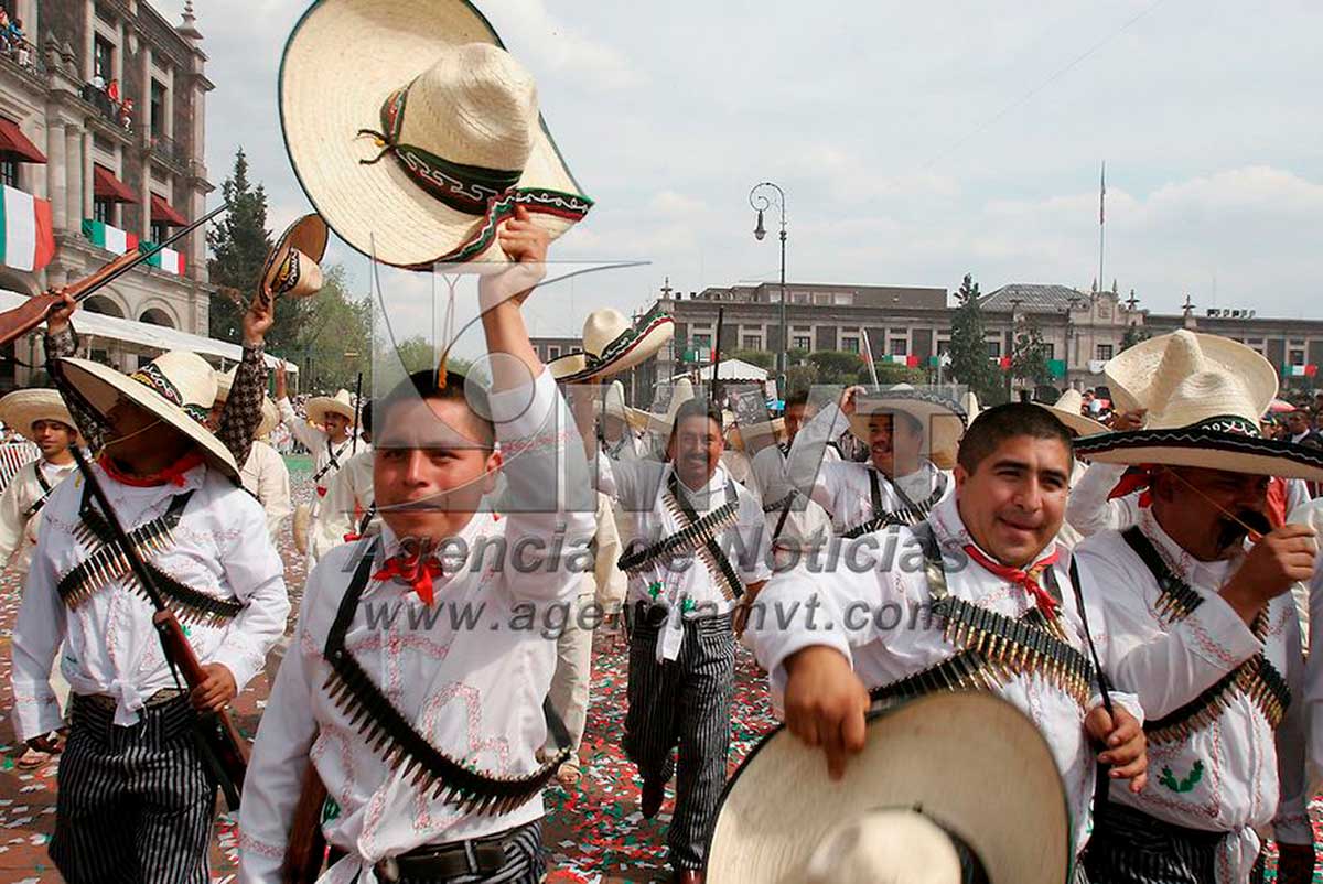 Deporte mexiquense regresará al desfile del 20 de noviembre