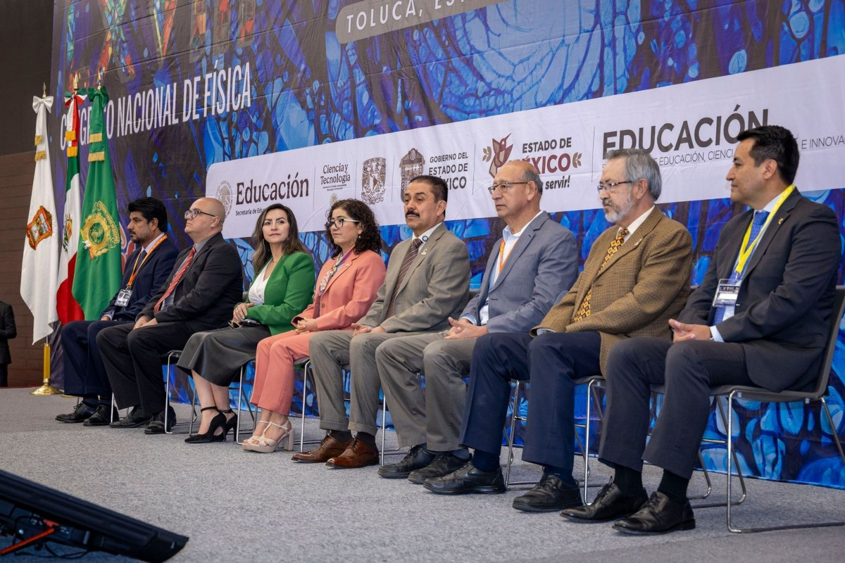 UAEMéx en congreso de divulgación científica 2025.
