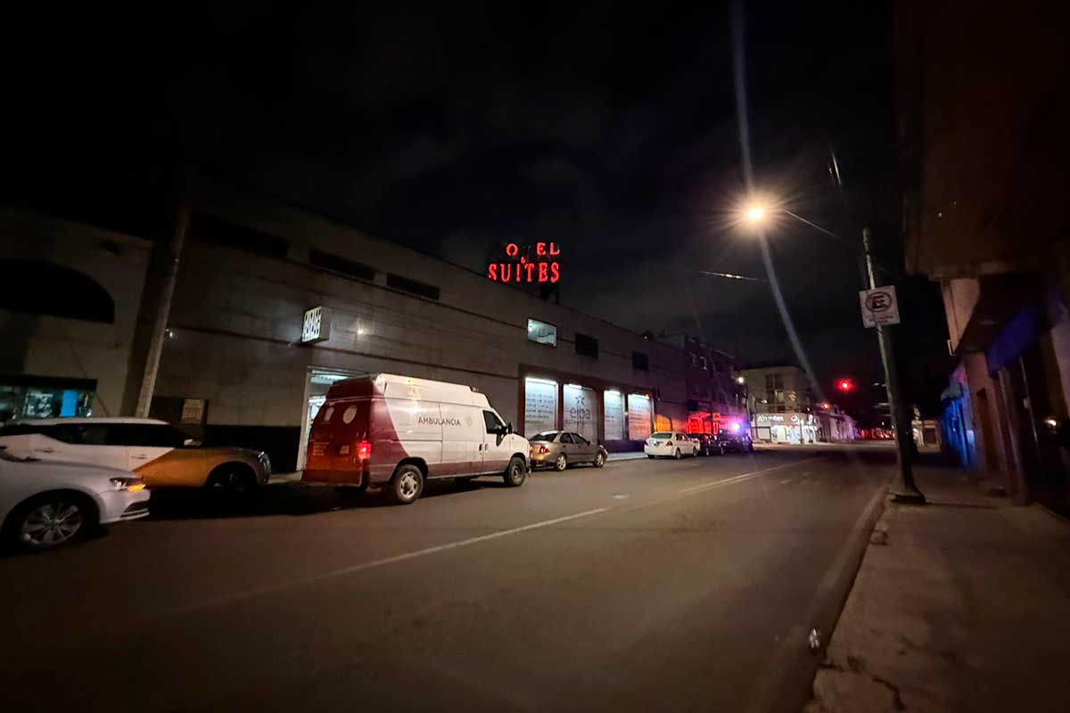 Camioneta del medico forense de Toluca.