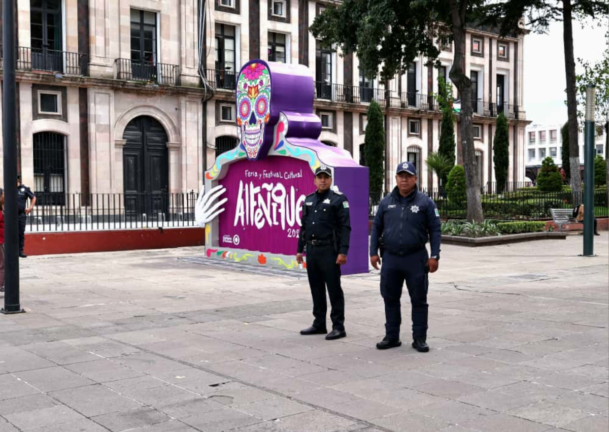 Vigilancia en la capital mexiquense durante la Feria y Festival Cultural Alfeñique 2025.