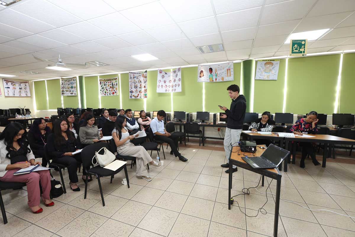 UAEMéx avanza hacia una reforma integral: Centro Universitario Nezahualcóyotl fue sede del Segundo Foro Regional