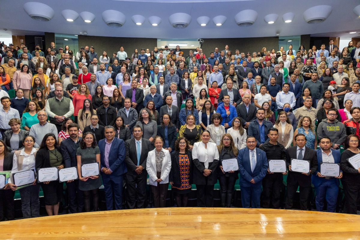 Evento de la UAEMéx y el gobierno del Edoméx.