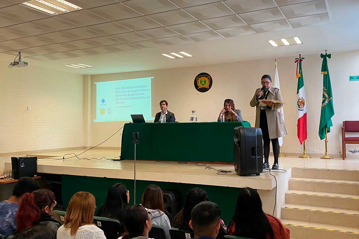 Conferencias y ponencias sobre el turismo en México en la UAEMéx.