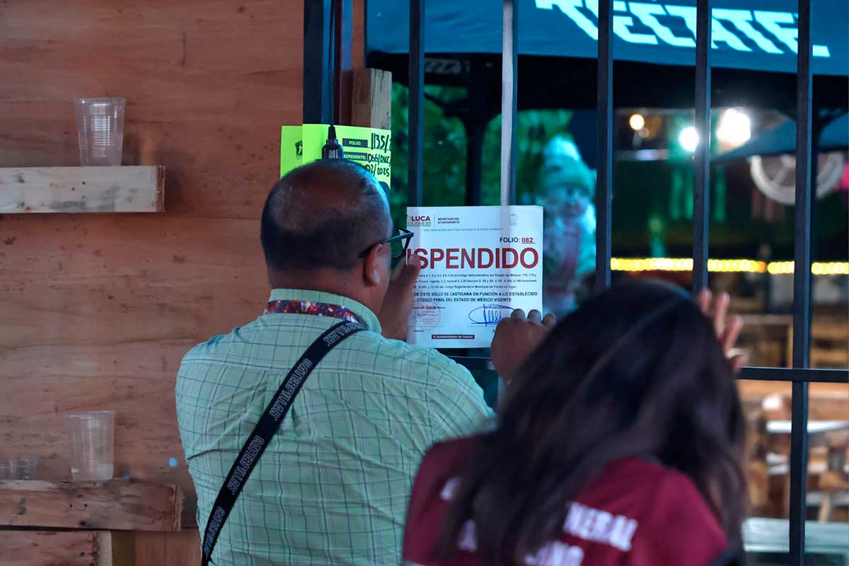 En operativo gobierno de Toluca clausura establecimiento.