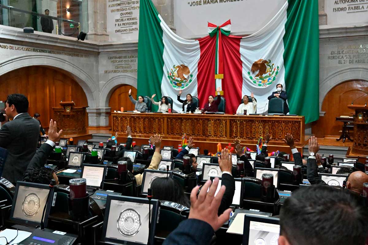 Congreso del Edoméx llama a los 125 municipios a reforzar el control de fauna canina y felina