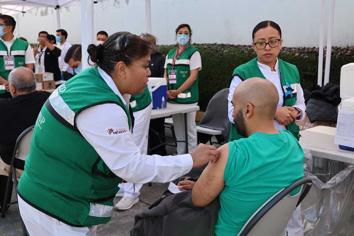 GEM y UAEMéx impulsan una gran Megajornada de Vacunación para fortalecer la salud pública en Edomex