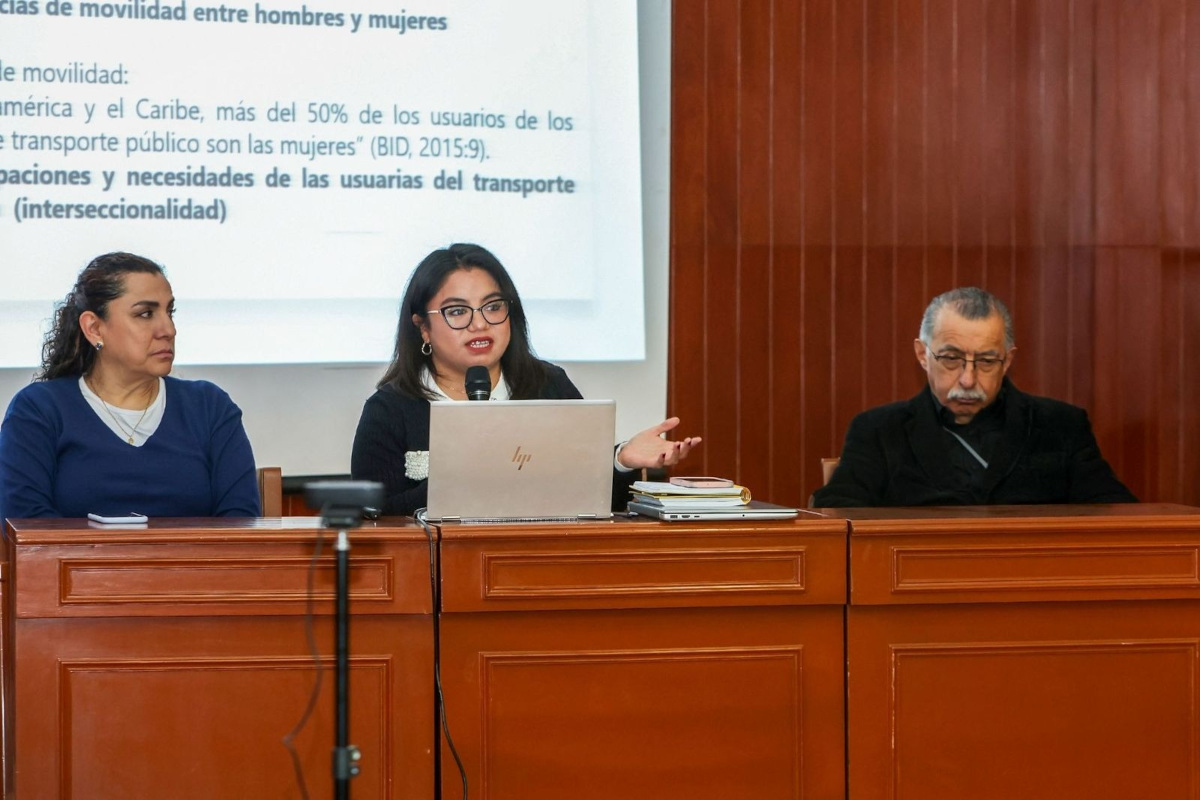 Conferencia de prensa de la UAEMéx.
