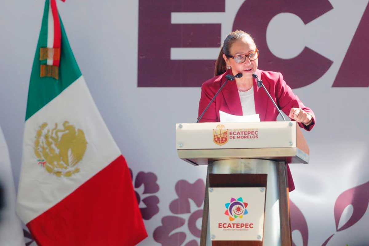 Azucena Cisneros rinde su Primer Informe de Gobierno.