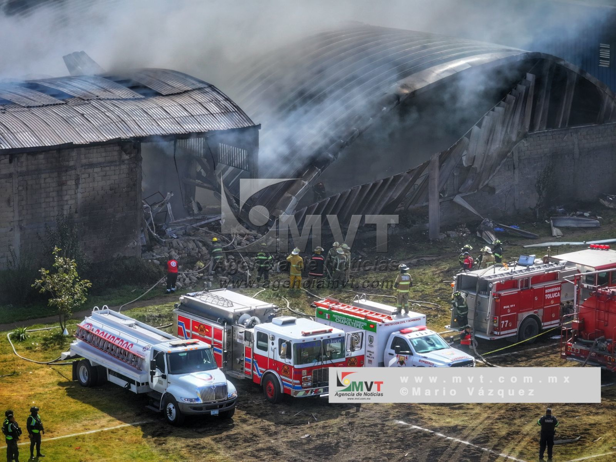 Aeronave cae en Toluca.