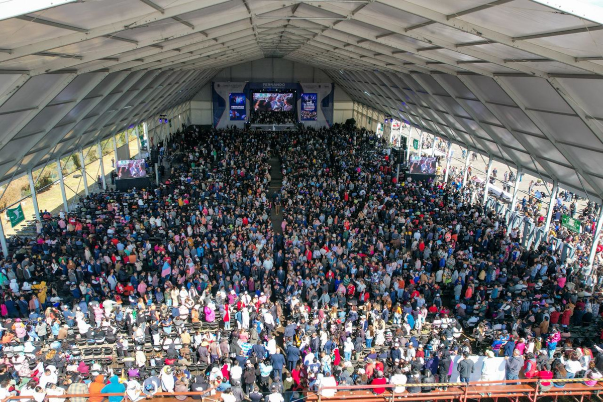 Informe de gobierno de Fernando Flores.