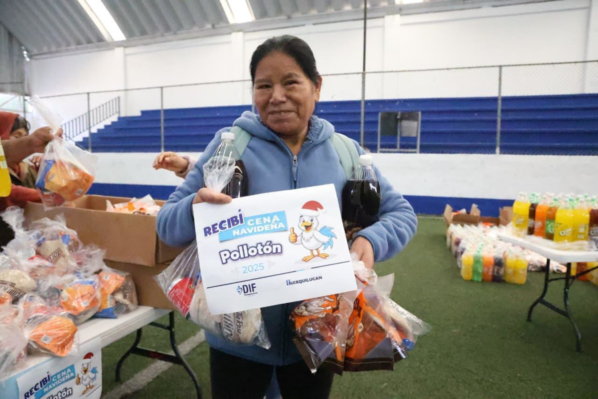 Entrega Huixquilucan ayuda en Navidad.