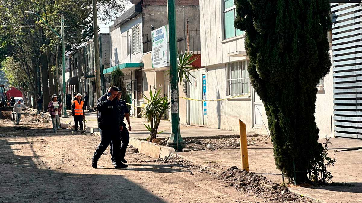 Evacuan habitantes por fuga de gas.