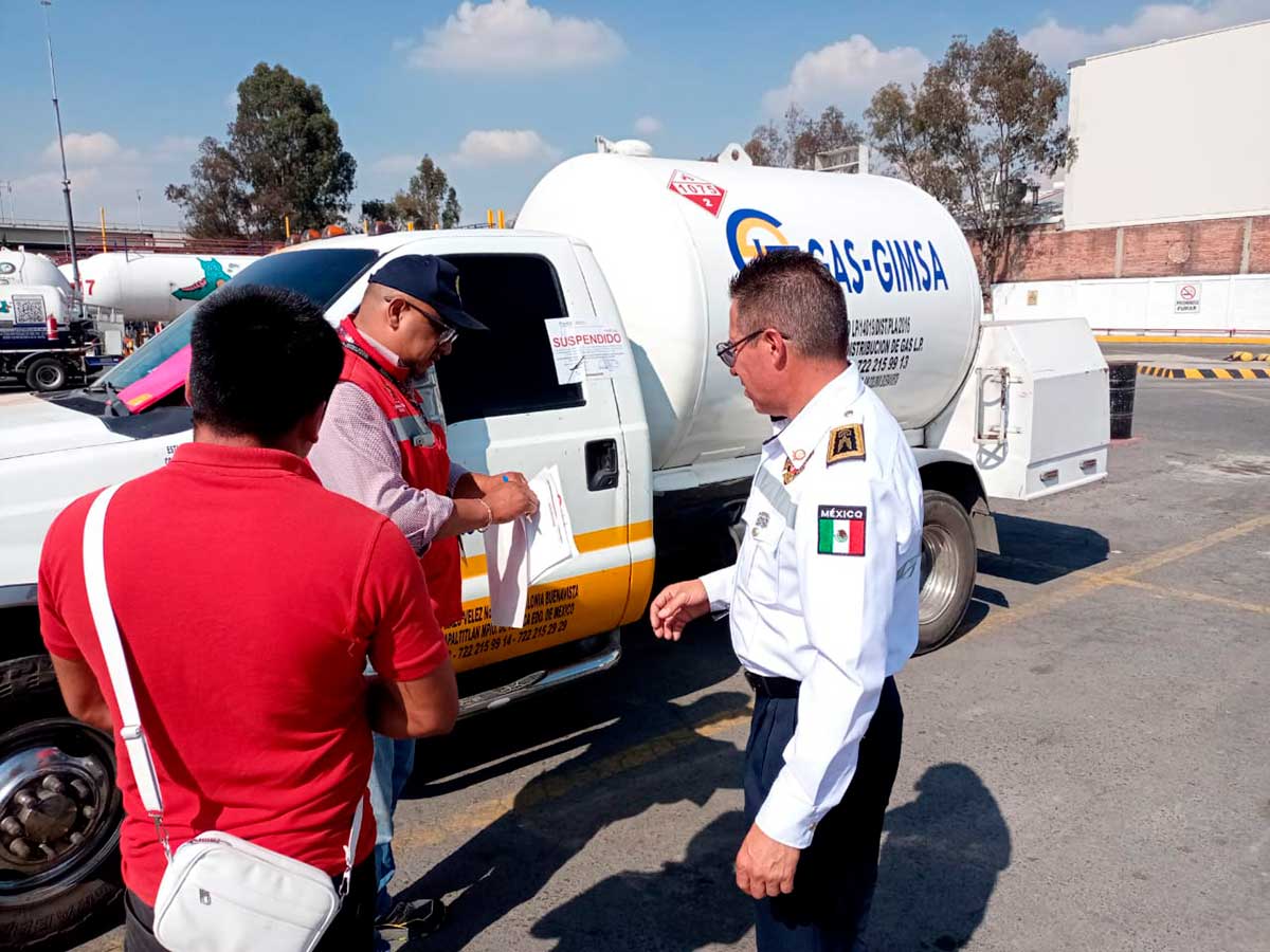 Operativo en Toluca.