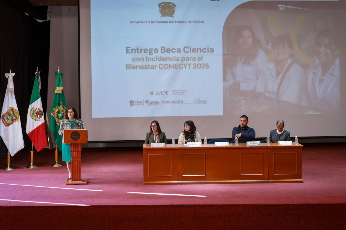 Transformación Universitaria impulsa reconocimiento a excelencia y espíritu humanista de mentes científicas: Paty Zarza