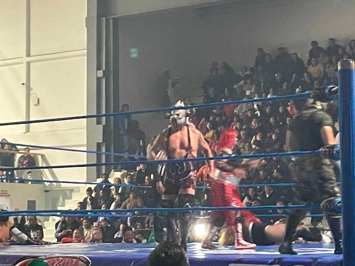 Lucha Libre en el Agustín Millán de Toluca.
