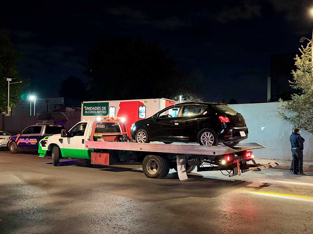 Operativo anti alcohol a condustores en Toluca.