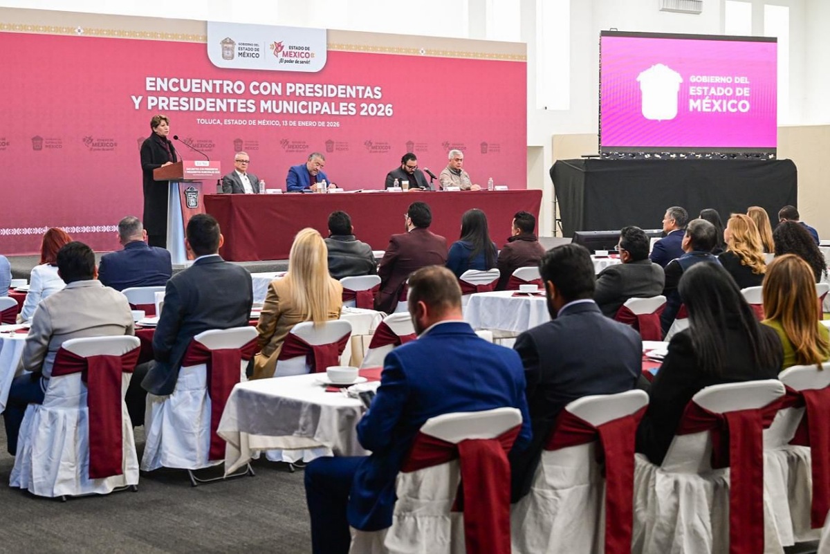 Gobernadora del Estado de México, Delfina Gómez Álvarez.