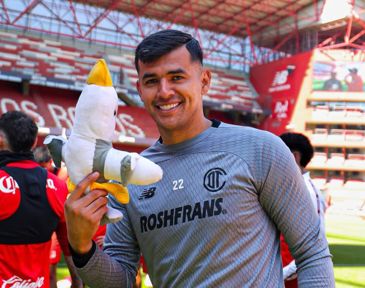 Entrenamiento de los Diablos en el Nemesio Diez.