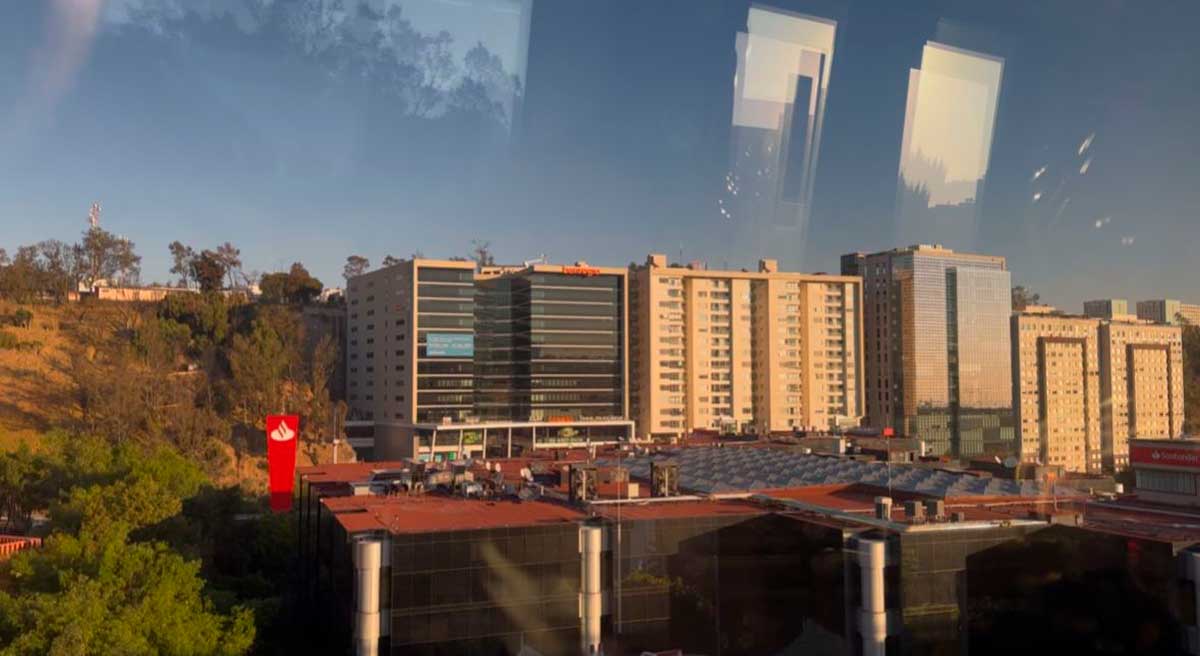 Tren Interurbano "El Insurgente".