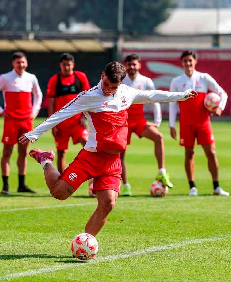Franco Rossi jugador de los Diablos Rojos del Toluca.