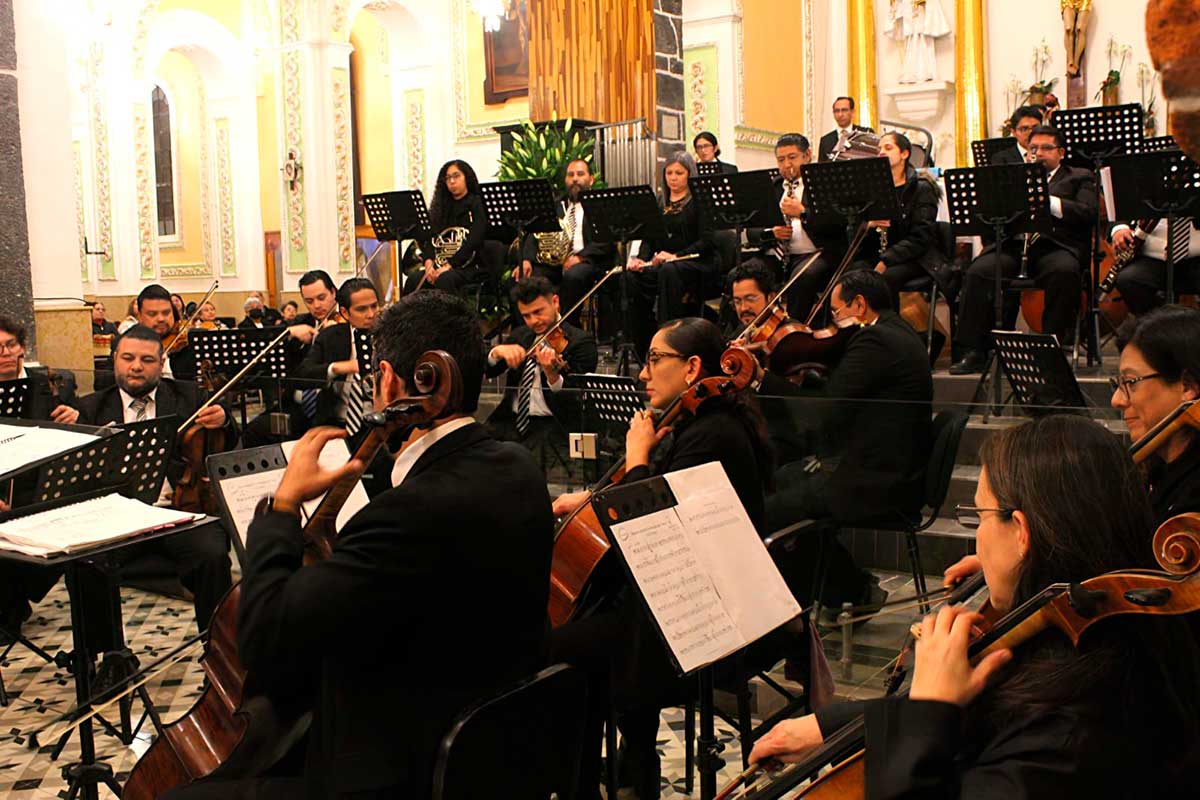 La OFiT enciende el corazón de Toluca con Juan Gabriel en versión sinfónica