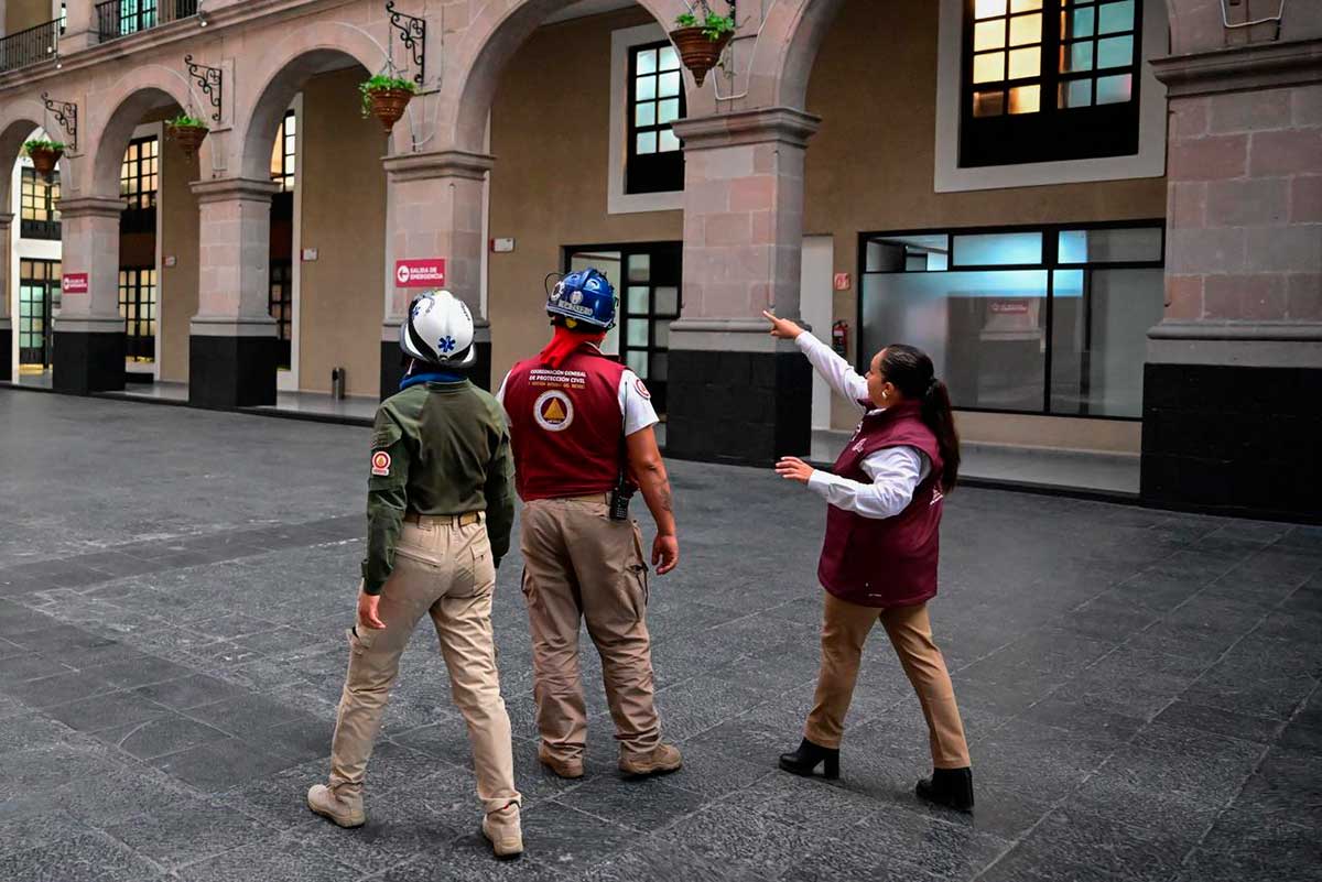 Simulacro por sismo en el Edoméx.