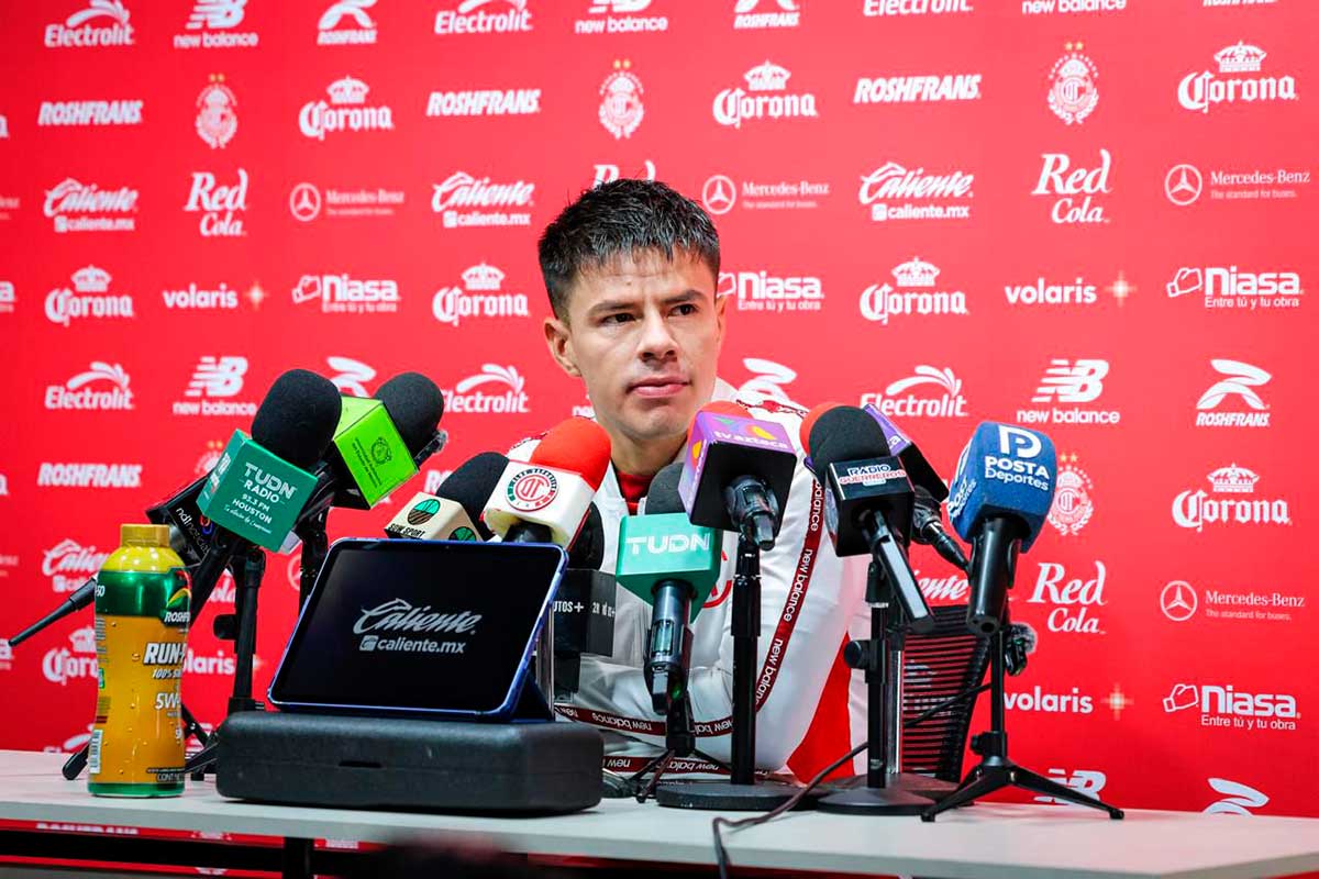 Pável Pérez quiere ganarse un lugar con el bicampeón Toluca