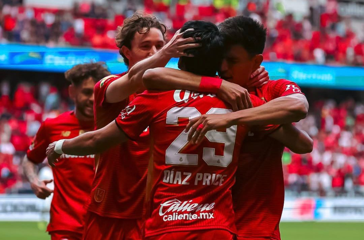 Toluca vence 2-0 a Chivas y se coloca a un suspiro del liderato del Clausura 2026